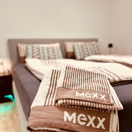 Appartement Cologne Luxe Living: Opulent Elegance Unleashed Extérieur photo